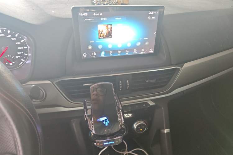 Used Haval H6 2021 Sport Edition 1.5T Automatic Elite Smart Connectivity Model with Hexagonal Grille Audio And AC Panel