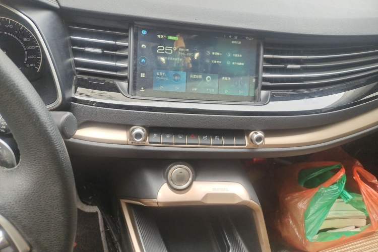Used Haval H6 2021 1.5 GDIT Automatic Champion Edition Audio And AC Panel