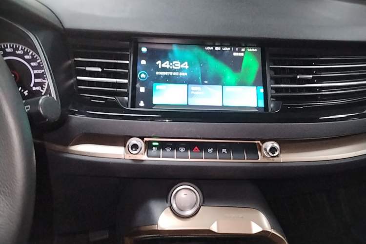Used Haval H6 2021 1.5 GDIT Automatic Champion Edition Audio And AC Panel