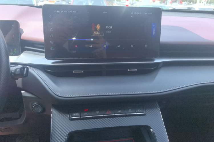 Used Haval H6 2021 3rd Generation 1.5T Automatic Two-Wheel Drive Max Audio And AC Panel