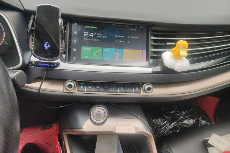 Used Haval H6 2021 1.5 GDIT Automatic Luxury Edition Audio And AC Panel