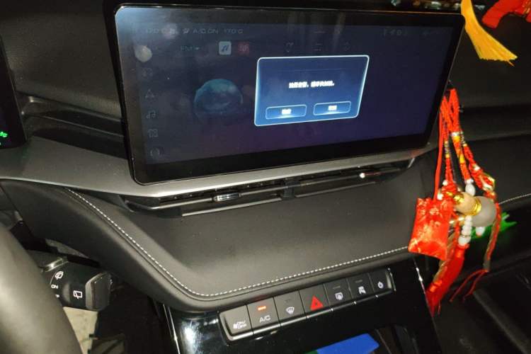 Used Haval H6 2021 3rd Generation 1.5T Automatic Two-Wheel Drive Max Audio And AC Panel