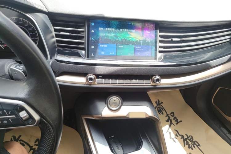 Used Haval H6 2021 1.5 GDIT Automatic Champion Edition Audio And AC Panel