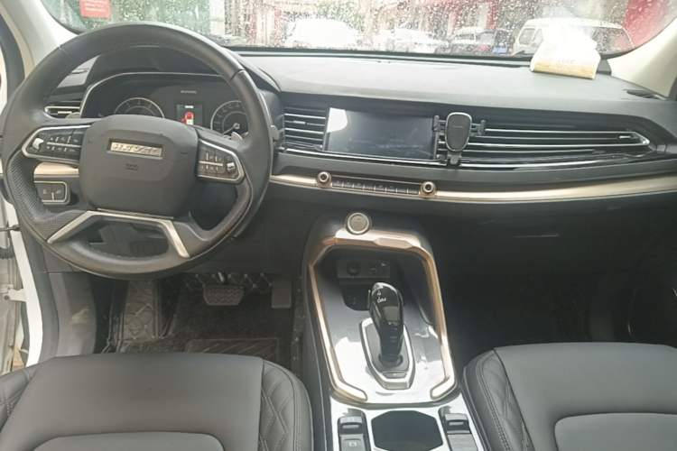 Used Haval H6 2021 1.5T Automatic Champion Edition Audio And AC Panel