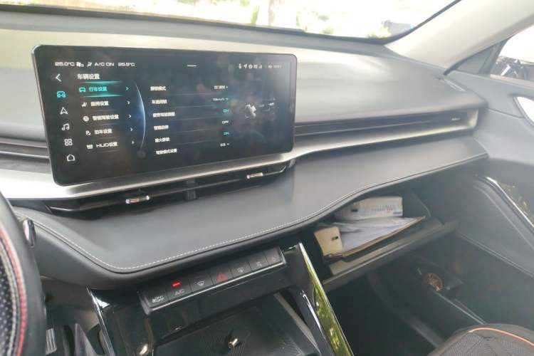 Used Haval H6 2021 3rd Generation 1.5T Automatic Two-Wheel Drive Max Audio And AC Panel