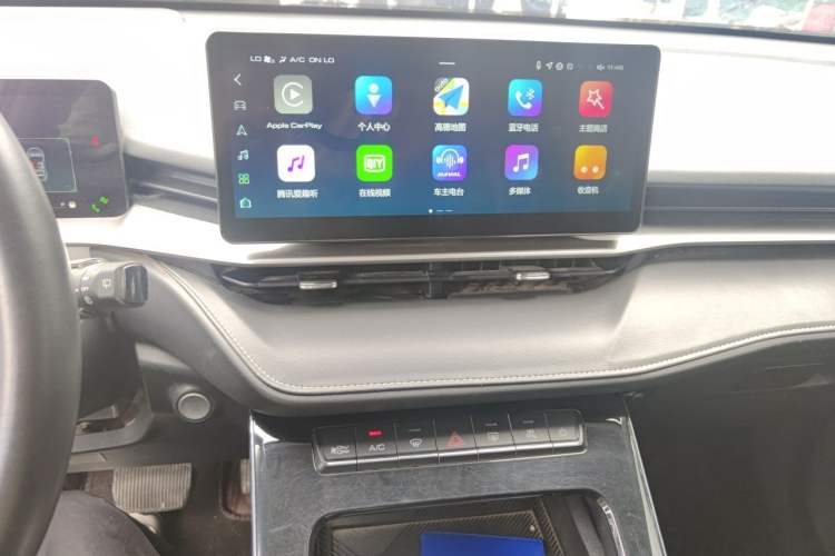 Used Haval H6 2021 3rd Generation 2.0T Automatic All-Wheel Drive Max Audio And AC Panel