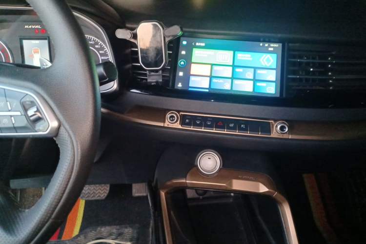Used Haval H6 2021 1.5T Automatic Champion Edition Audio And AC Panel