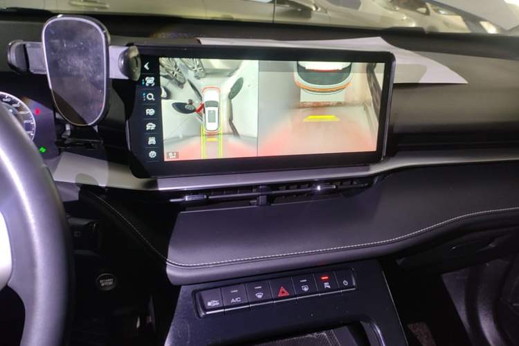 Used Haval H6 2021 3rd Generation 1.5T Automatic Two-Wheel Drive Max Audio And AC Panel