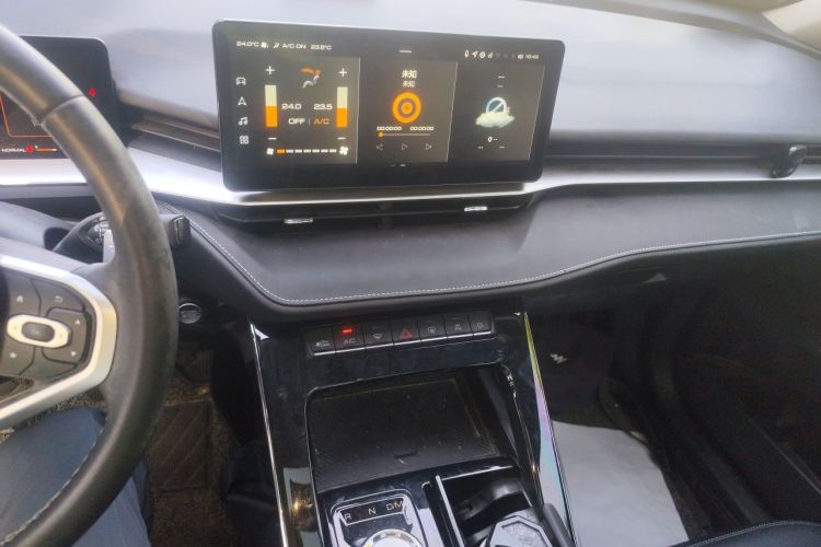 Used Haval H6 2021 3rd Generation 1.5T Automatic Two-Wheel Drive Max Audio And AC Panel