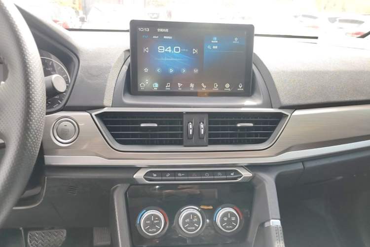 Used Haval H6 2021 Sport Edition 1.5T Automatic Elite Smart Connectivity Model with Hexagonal Grille Audio And AC Panel