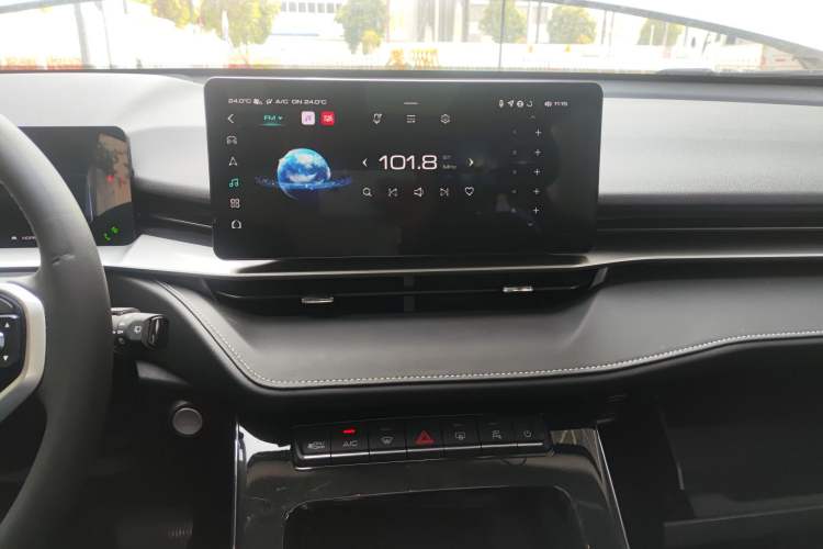 Used Haval H6 2021 3rd Generation 2.0T Automatic Two-Wheel Drive Max Audio And AC Panel