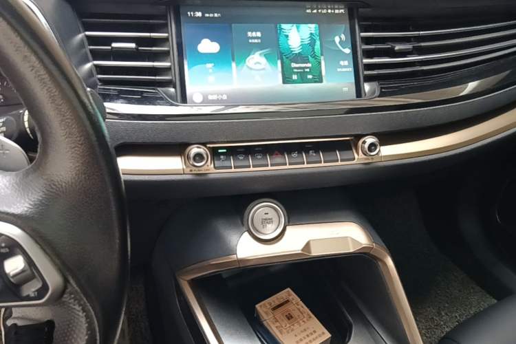 Used Haval H6 2021 2.0 GDIT Automatic GT Luxury Edition Audio And AC Panel