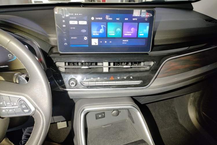 Used Haval H6 2021 National Trend Edition 1.5T Automatic Champion Version Audio And AC Panel