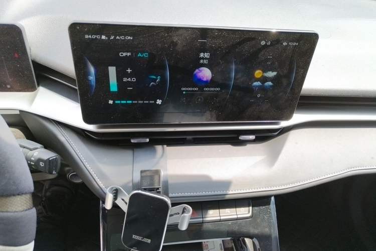 Used Haval H6 2021 3rd Generation 1.5T Automatic Two-Wheel Drive Pro Audio And AC Panel