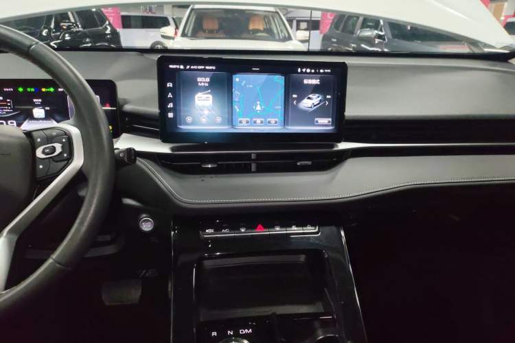Used Haval H6 2021 3rd Generation 2.0T Automatic Two-Wheel Drive Max Audio And AC Panel