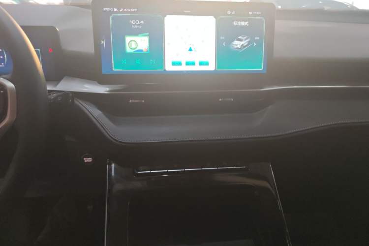 Used Haval H6 2021 3rd Generation 1.5T Automatic Two-Wheel Drive Pro Audio And AC Panel