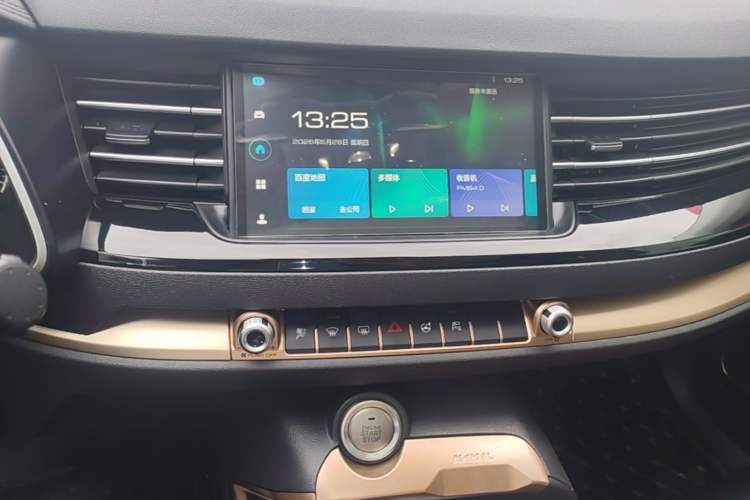 Used Haval H6 2021 1.5 GDIT Automatic Champion Edition Audio And AC Panel