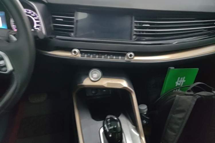 Used Haval H6 2021 1.5 GDIT Automatic Champion Edition Audio And AC Panel