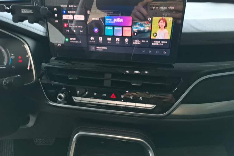 Used Haval H6 2021 National Trend Edition 1.5T Automatic Champion Version Audio And AC Panel