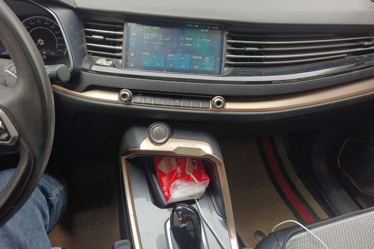 Used Haval H6 2021 1.5T Automatic Urban Edition Audio And AC Panel