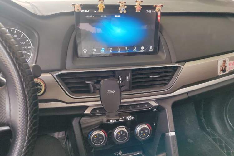 Used Haval H6 2021 Sport Edition 1.5T Automatic Elite Smart Connectivity Model U-Shape Grille Audio And AC Panel