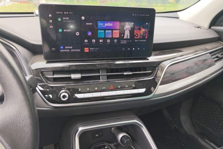 Used Haval H6 2021 China Trend Edition 1.5 GDIT Automatic Champion Version Audio And AC Panel