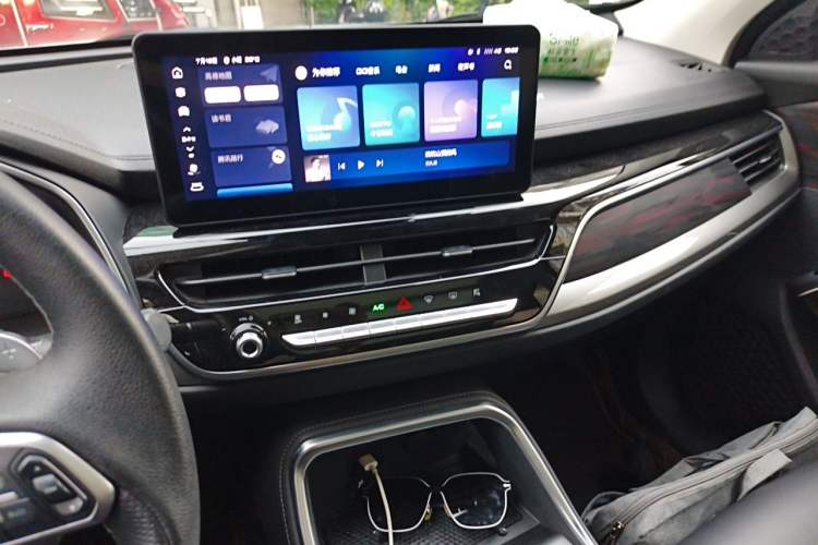 Used Haval H6 2021 National Trend Edition 1.5 GDIT Automatic Luxury Version Audio And AC Panel