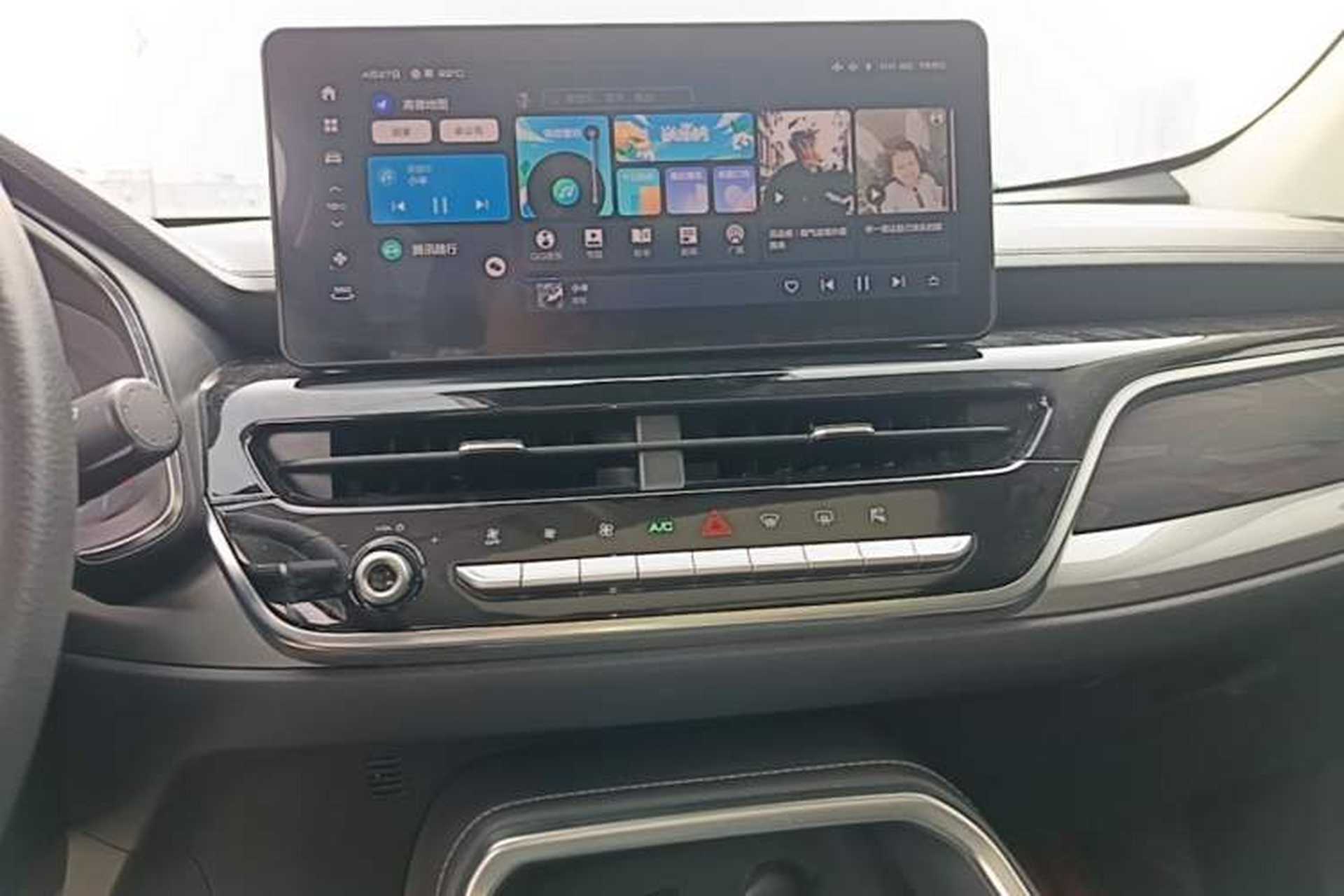 Used Haval H6 2021 China Trend Edition 1.5 GDIT Automatic Champion Version Audio And AC Panel