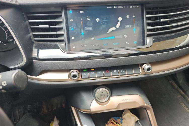 Used Haval H6 2021 1.5 GDIT Automatic Champion Edition Audio And AC Panel