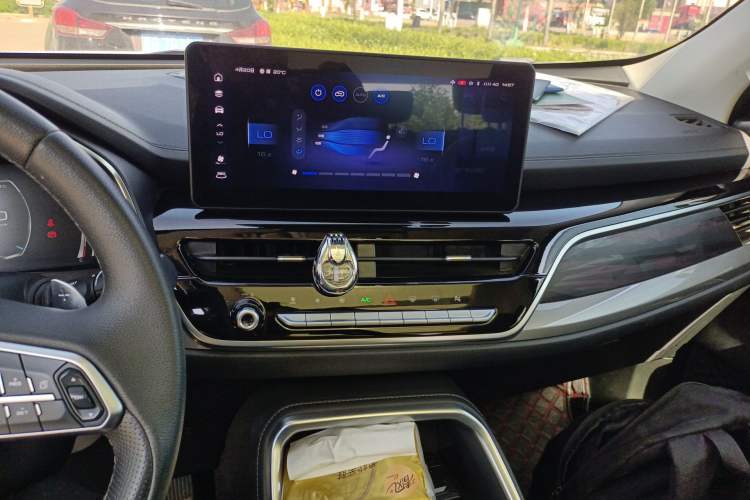 Used Haval H6 2021 China Trend Edition 1.5 GDIT Automatic Champion Version Audio And AC Panel