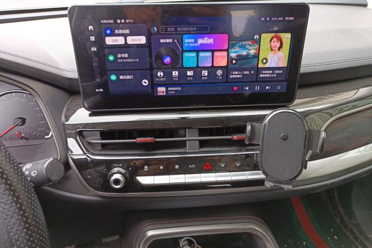 Used Haval H6 2021 National Trend Edition 1.5T Automatic Urban Version Audio And AC Panel