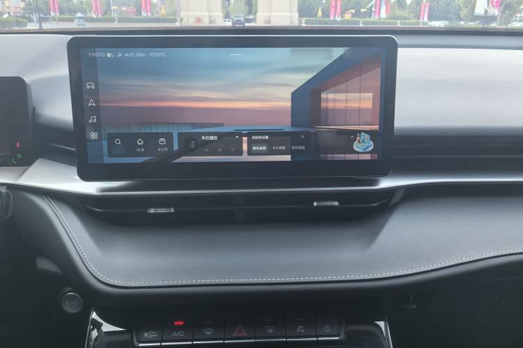 Used Haval H6 2021 3rd Generation 1.5T Automatic Two-Wheel-Drive Supreme Audio And AC Panel
