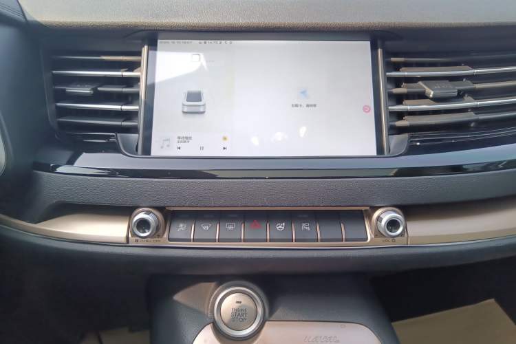 Used Haval H6 2021 1.5T Automatic Champion Edition Audio And AC Panel