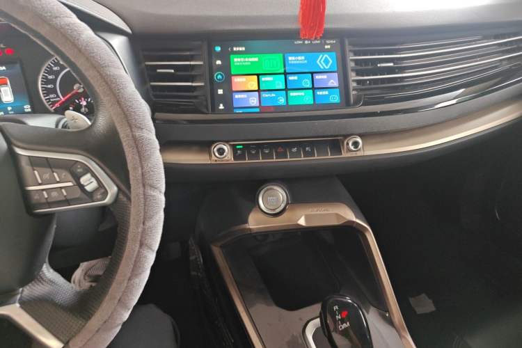 Used Haval H6 2021 1.5T Automatic Champion Edition Audio And AC Panel