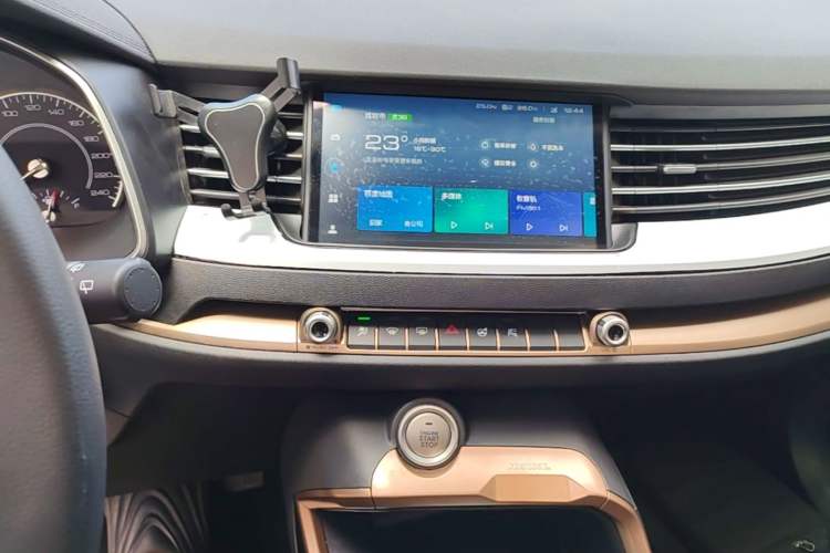 Used Haval H6 2021 1.5T Automatic Champion Edition Audio And AC Panel