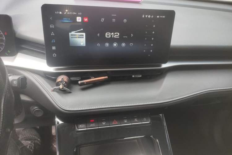 Used Haval H6 2021 3rd Generation 1.5T Automatic Two-Wheel Drive Max Audio And AC Panel