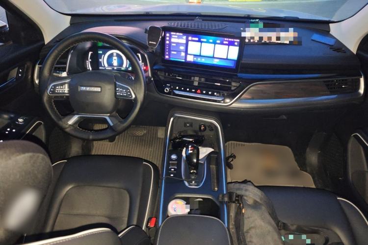 Used Haval H6 2021 National Trend Edition 1.5 GDIT Automatic Luxury Version Center Console
