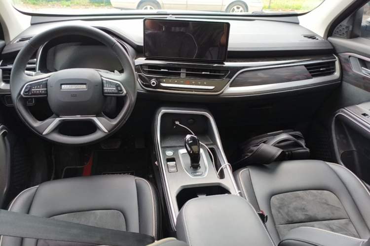 Used Haval H6 2021 National Trend Edition 1.5T Automatic Champion Version Center Console