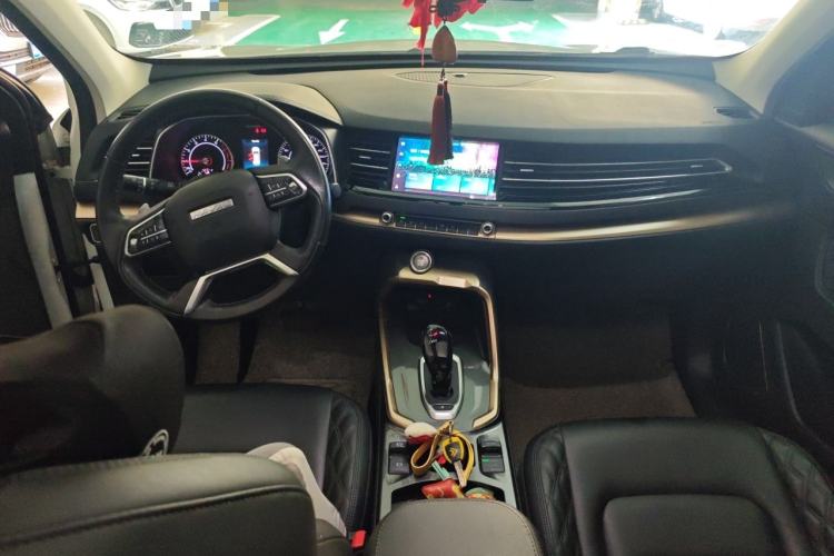 Used Haval H6 2021 1.5 GDIT Automatic Champion Edition Center Console