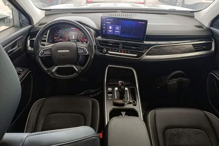 Used Haval H6 2021 National Trend Edition 1.5T Automatic Urban Version Center Console