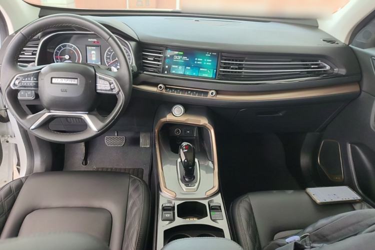 Used Haval H6 2021 1.5 GDIT Automatic Champion Edition Center Console