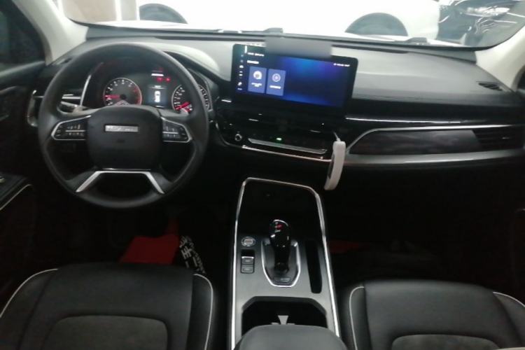 Used Haval H6 2021 National Trend Edition 1.5T Automatic Urban Version Center Console
