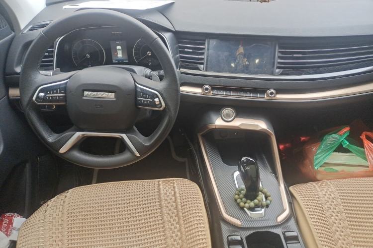 Used Haval H6 2021 1.5 GDIT Automatic Champion Edition Center Console