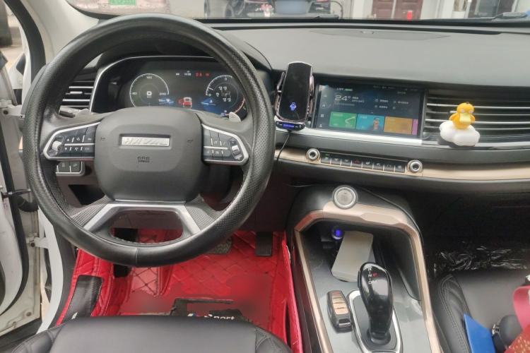 Used Haval H6 2021 1.5 GDIT Automatic Luxury Edition Center Console
