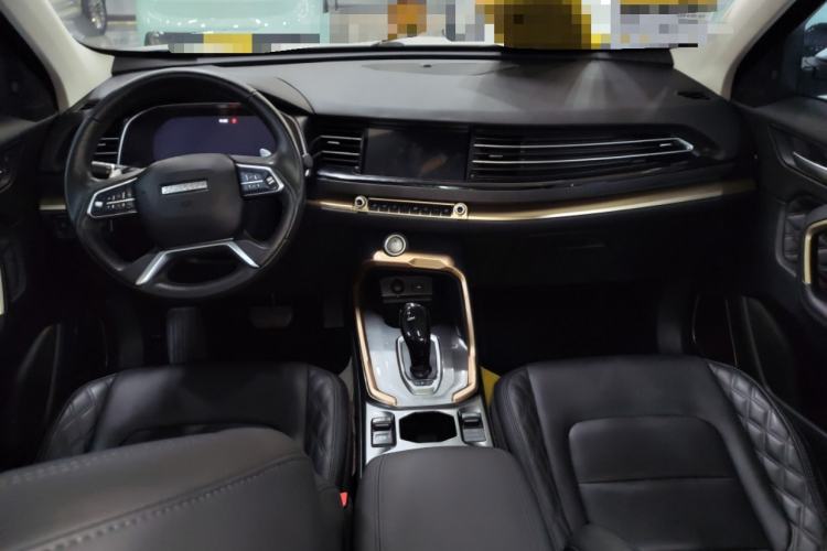 Used Haval H6 2021 1.5 GDIT Automatic Luxury Edition Center Console
