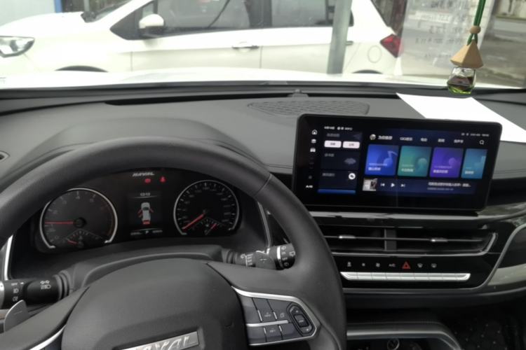 Used Haval H6 2021 National Trend Edition 1.5T Automatic Urban Version Center Console