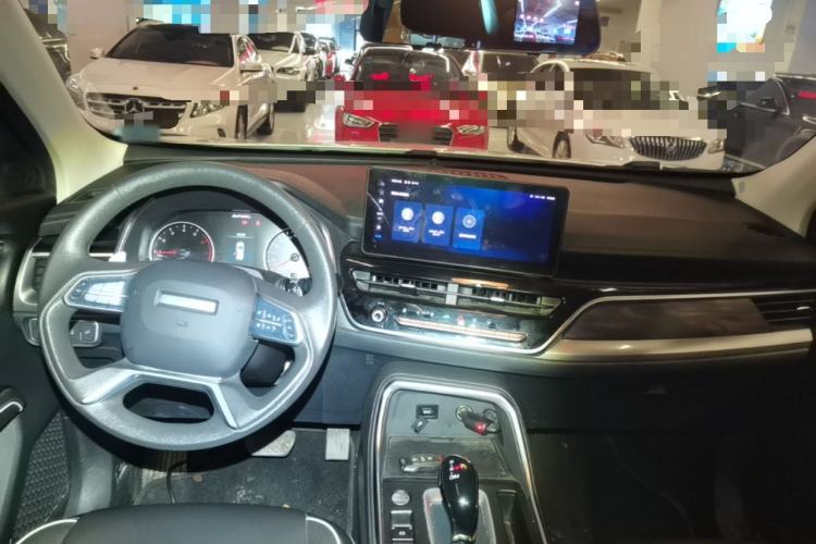 Used Haval H6 2021 National Trend Edition 1.5T Automatic Urban Version Center Console