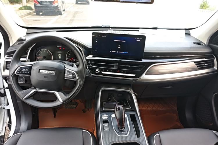 Used Haval H6 2021 National Trend Edition 1.5T Automatic Urban Version Center Console