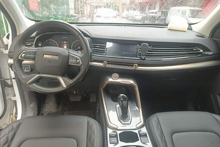 Used Haval H6 2021 1.5T Automatic Champion Edition Center Console