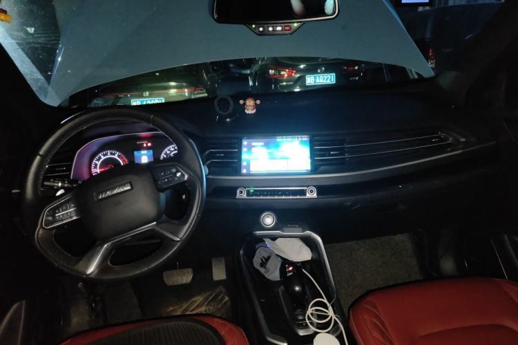 Used Haval H6 2021 1.5 GDIT Automatic Champion Edition Center Console